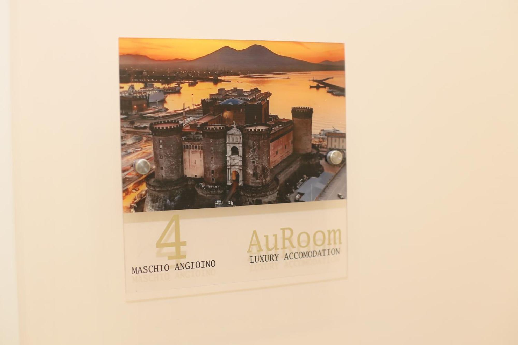 Auroom * Nápoles