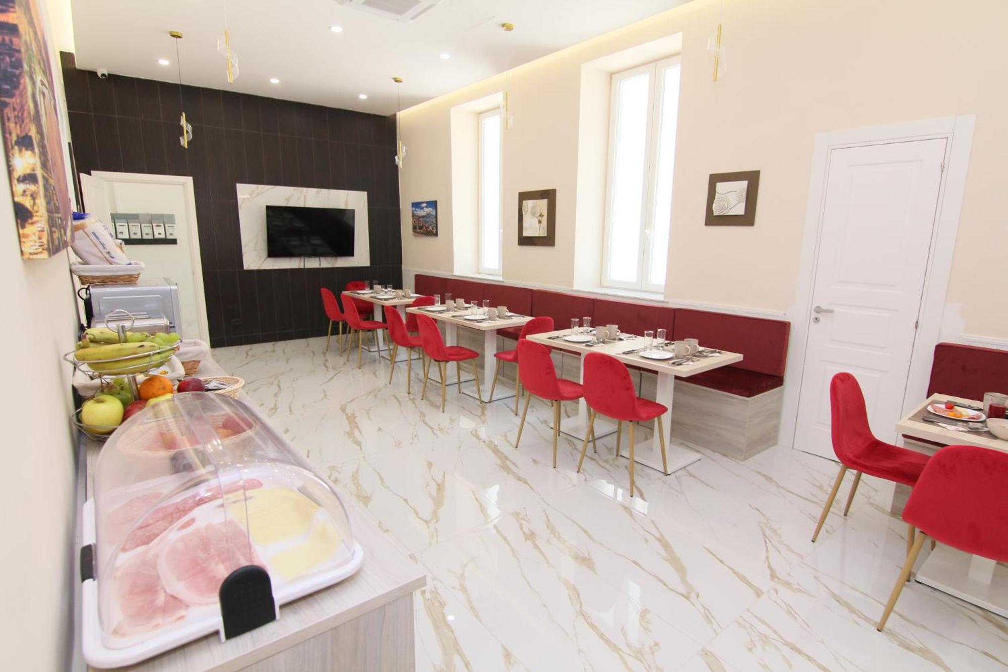 Hotel Auroom Nápoles